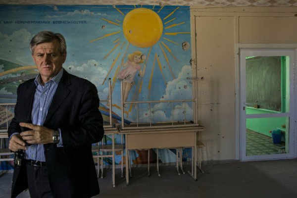 Controlling the past to control the future...